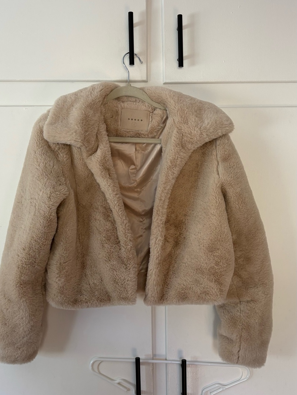 Blank nyc Cropped Faux Fur Teddy Jacket - Beige